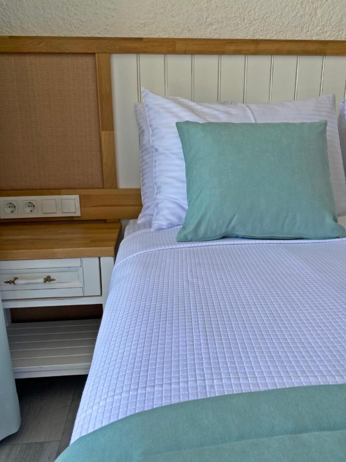Hotel Vahide Dalyan Çeşme Esterno foto
